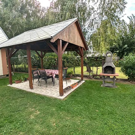 In 19233 * Balatonmáriafürdő