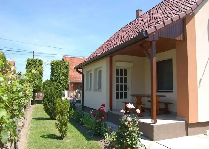 In 19233 Balatonmáriafürdő