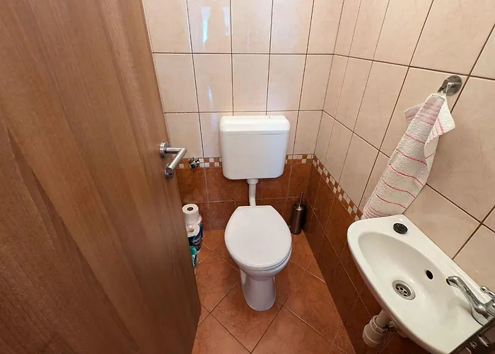 In 19233 Balatonmáriafürdő