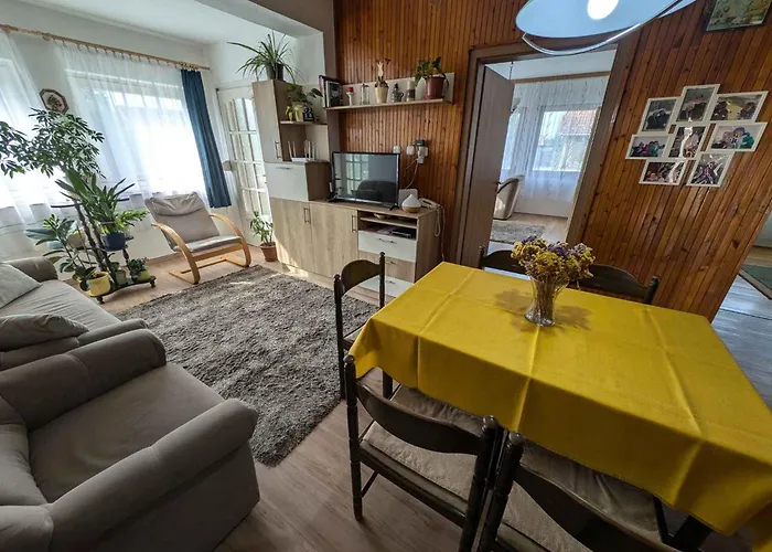 In 19233 Apartment *