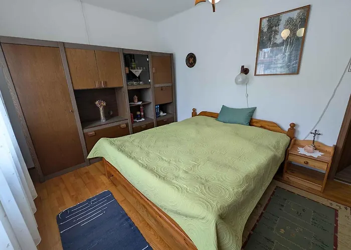 In 19233 Apartment Balatonmariafurdo